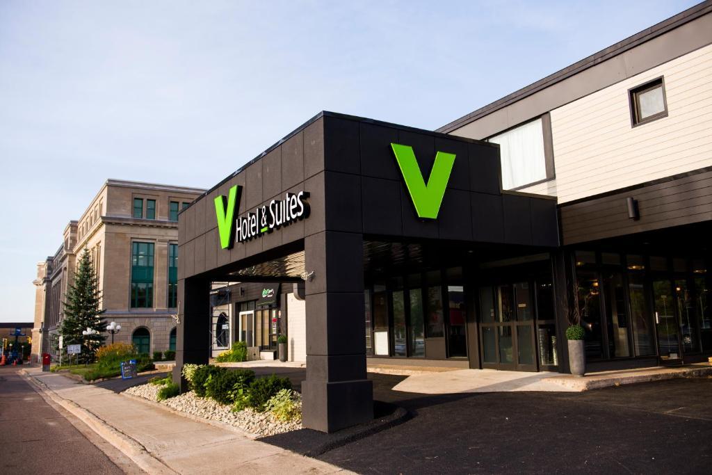 V Hotel & Suites มองก์ตัน ภายนอก รูปภาพ