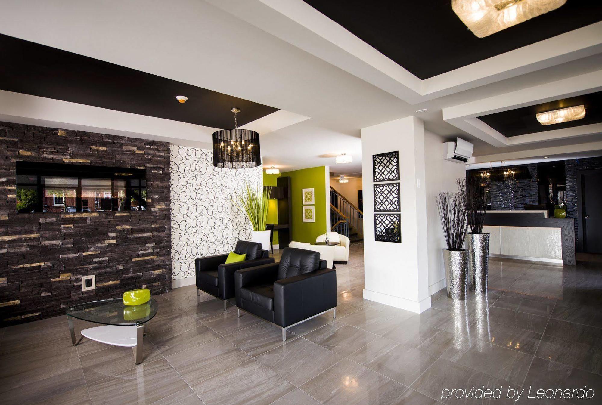 V Hotel & Suites มองก์ตัน ภายนอก รูปภาพ